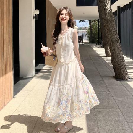 BY18575# 甜美可人系带领碎花无袖连衣裙女夏季超好看气质显瘦背心长裙 服裝批發女裝批發服飾貨源