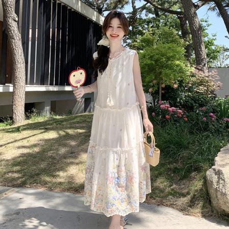 BY18575# 甜美可人系带领碎花无袖连衣裙女夏季超好看气质显瘦背心长裙 服裝批發女裝批發服飾貨源