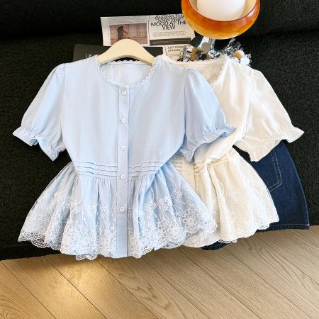 BY18611# 独特漂亮巨好看泡泡袖衬衫女夏季减龄蕾丝荷叶边裙摆上衣 服裝批發女裝批發服飾貨源