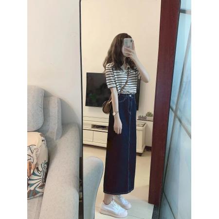 BY18693# 夏季韩剧穿搭高级感轻熟风条纹上衣开叉牛仔半身裙两件套装女早春 服裝批發女裝批發服飾貨源