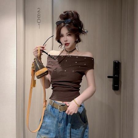 BY18701# 夏季新款时尚百搭重工铆钉一字肩显瘦上衣女 服裝批發女裝批發服飾貨源