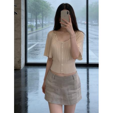 BY18702# 温柔风气质收腰针织短袖T恤女春夏季新款小众设计感收腰显瘦上衣 服裝批發女裝批發服飾貨源