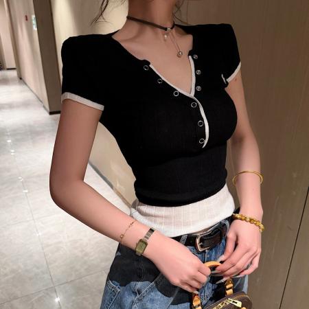 BY18705# 夏季新款时尚百搭设计感撞色拼接纽扣V领短袖针织上衣女 服裝批發女裝批發服飾貨源