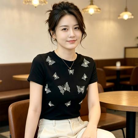 BY18753# 夏季新款美式辣妹正肩圆领烫钻短袖女收腰时尚百搭爆款上衣潮 服裝批發女裝批發服飾貨源