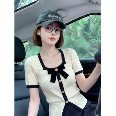BY18767# 独特漂亮夏季上衣女新款法式气质小香风方领冰丝短袖针织T恤 服裝批發女裝批發服飾貨源