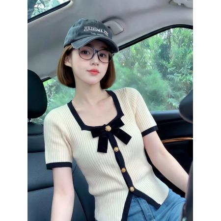 BY18767# 独特漂亮夏季上衣女新款法式气质小香风方领冰丝短袖针织T恤 服裝批發女裝批發服飾貨源