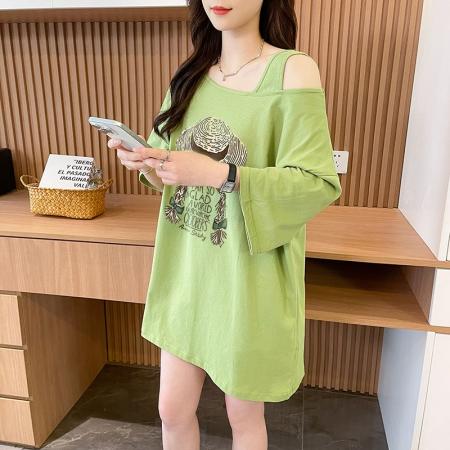 BY18770# 抖音质量/纯棉/设计感宽松露肩时尚短袖T 服裝批發女裝批發服飾貨源