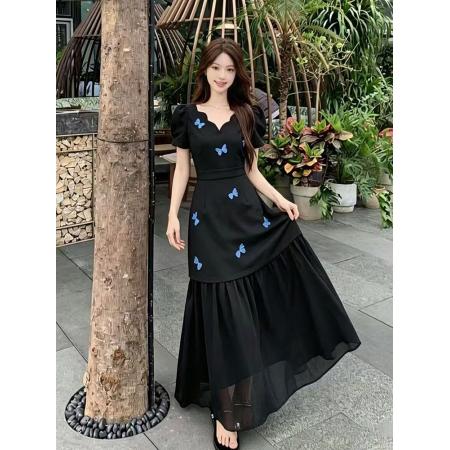 BY18828# 夏季新款胖mm法式赫本风黑色v领蝴蝶印花拼接连衣裙长裙子女 服裝批發女裝批發服飾貨源