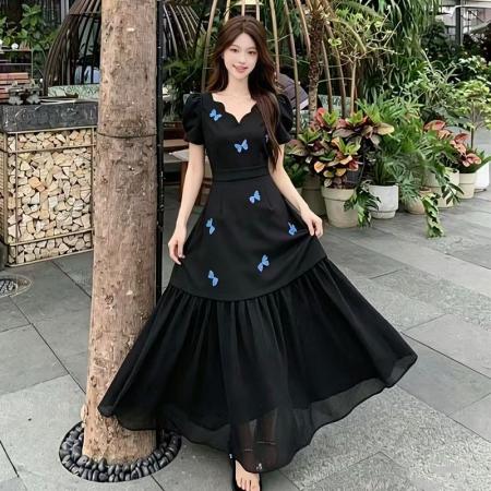 BY18828# 夏季新款胖mm法式赫本风黑色v领蝴蝶印花拼接连衣裙长裙子女 服裝批發女裝批發服飾貨源