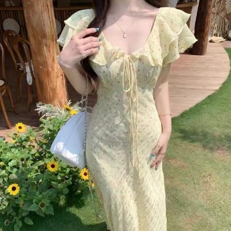 BY18831# 夏季新款胖mm法式优雅度假连衣裙V领碎花纯欲高腰裙子女 服裝批發女裝批發服飾貨源