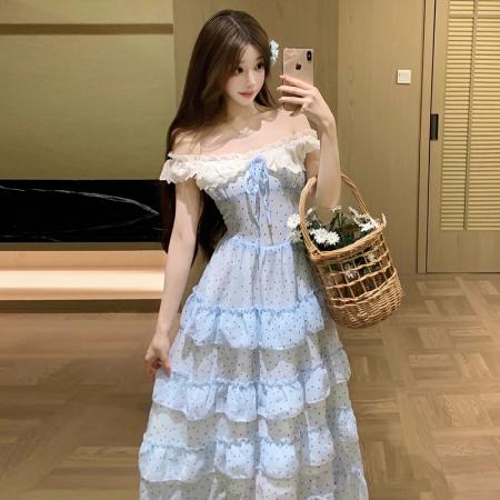 BY18915# 在逃公主蓝色碎花一字肩长裙女法式收腰显瘦气质连衣裙夏季新款 服裝批發女裝批發服飾貨源