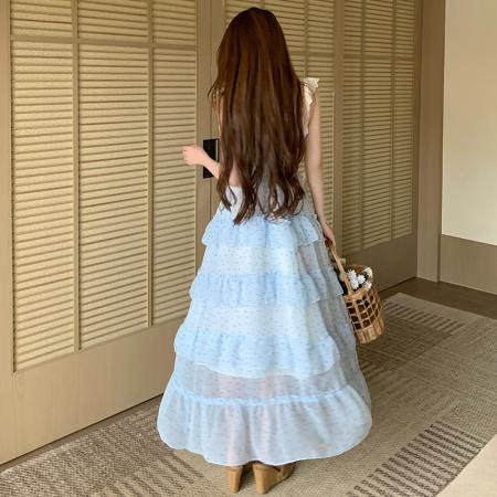 BY18915# 在逃公主蓝色碎花一字肩长裙女法式收腰显瘦气质连衣裙夏季新款 服裝批發女裝批發服飾貨源