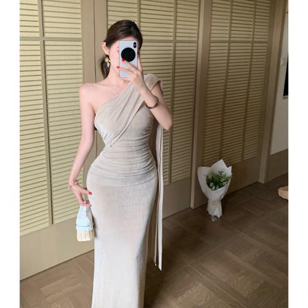 BY18931# 法式飘带斜肩连衣裙修身性感露背包臀纯欲长裙假两件礼服 服裝批發女裝批發服飾貨源