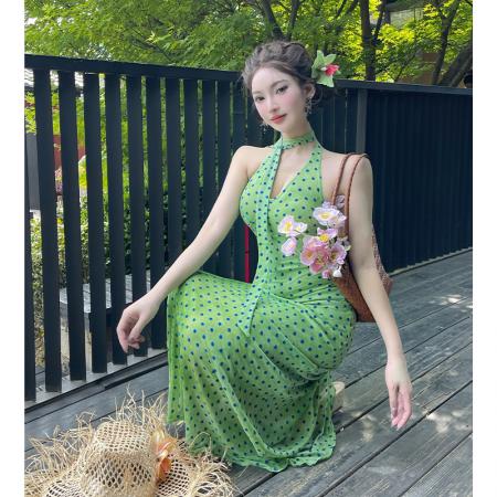 BY18936# 法式性感辣妹波点飘带挂脖连衣裙女夏季收腰显瘦包臀长裙 服裝批發女裝批發服飾貨源