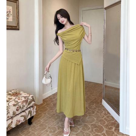 BY18939# 法式斜肩套装一字肩显瘦小个子女不规则下摆上衣T半身裙 服裝批發女裝批發服飾貨源