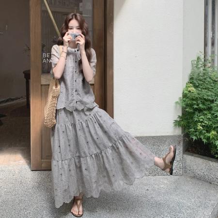 BY18991# 绝美杏色温柔风刺绣镂空套装时尚高级外穿两件套遮肉显瘦 服裝批發女裝批發服飾貨源