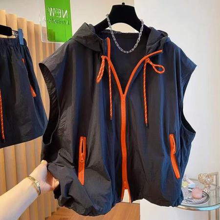 BY18992# 春夏户外夏季连帽马甲工装无袖休闲轻薄特大宽松时尚防晒外套 服裝批發女裝批發服飾貨源