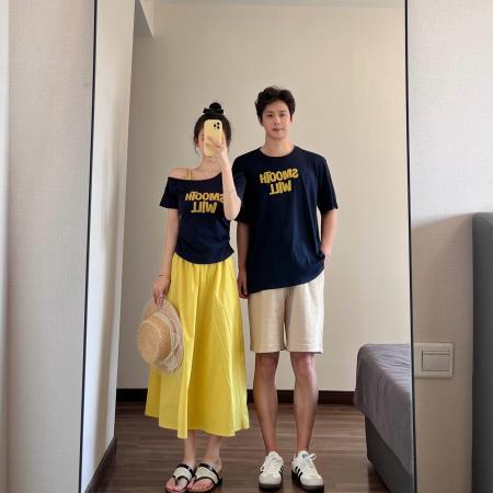 BY19027# 情侣装夏季设计感美式斜肩字母撞色短袖T恤 服裝批發女裝批發服飾貨源