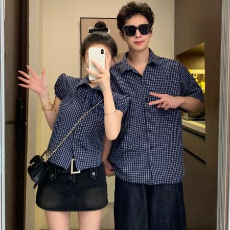 BY19031# 情侣装夏季设计感韩系复古蓝色格纹泡泡袖衬衫 服裝批發女裝批發服飾貨源
