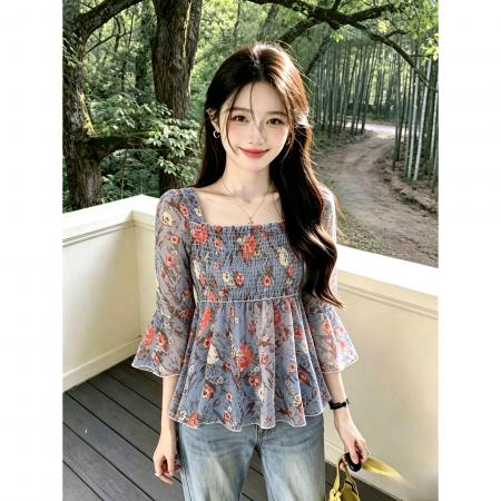 BY19071# 夏季新款喇叭袖碎花上衣修身显瘦减龄遮肚子小衫女潮 服裝批發女裝批發服飾貨源