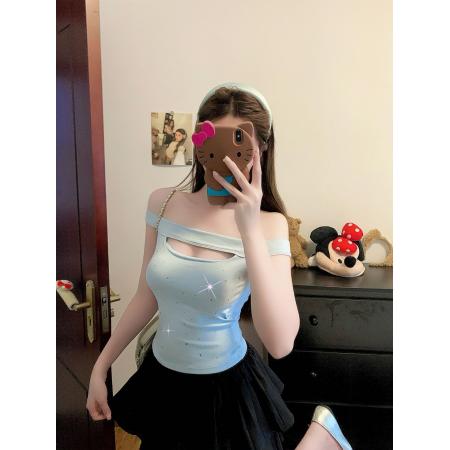 BY19091# 设计感穿搭烫钻一字肩镂空短袖T恤女夏纯欲辣妹显瘦上衣 服裝批發女裝批發服飾貨源