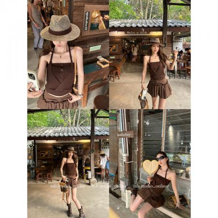 BY19103# 糖炒板栗韩女潮酷感夏季新款女设计感排扣扭结挂脖吊 服裝批發女裝批發服飾貨源