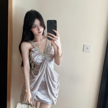 BY19122# 千金古早感V领镶钻连衣裙 服裝批發女裝批發服飾貨源