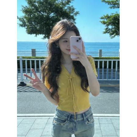 BY19204# 纯欲辣妹风绑带纽扣V领短袖T恤夏季新款高级感精致短款上衣 服裝批發女裝批發服飾貨源