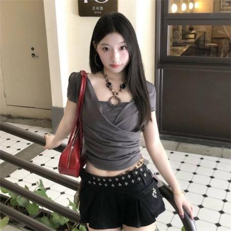 BY19208# 纯欲辣妹风串珠挂脖短袖T恤女夏季新款修身设计感短上衣 服裝批發女裝批發服飾貨源