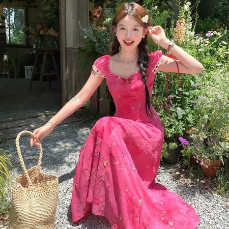 BY19211# 玫红色扎染刺绣长款方领泡泡袖收腰吊带连衣裙女夏法式裙子 服裝批發女裝批發服飾貨源