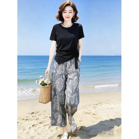 BY19279# 简约艺术洋气减龄弹力显瘦T恤+松紧腰印花直筒裤套装 服裝批發女裝批發服飾貨源