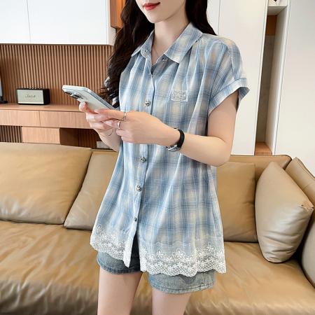 BY19304# 夏季新款美式复古设计感蓝色格纹下摆拼接蕾丝短袖衬衫女 服裝批發女裝批發服飾貨源