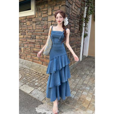 BY19335# 气质简约不规则鱼尾吊带牛仔连衣裙 服裝批發女裝批發服飾貨源