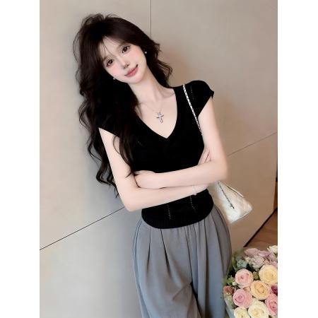 BY19341# 小心机V领短袖显瘦针织衫 服裝批發女裝批發服飾貨源