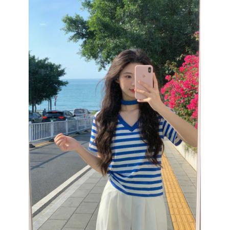 BY19383# 韩系高级感条纹V领短袖T恤女夏季新款设计感时尚宽松显瘦上衣 服裝批發女裝批發服飾貨源