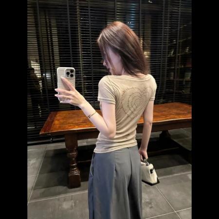 BY19404# 美式辣妹圆领...