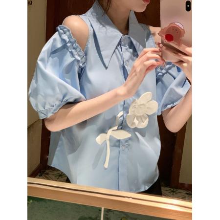 BY19443# 甜美设计感别致立体花朵蓝色衬衫女短袖夏季小众时尚减龄衬衣 服裝批發女裝批發服飾貨源