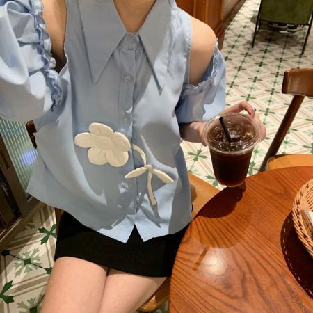 BY19443# 甜美设计感别致立体花朵蓝色衬衫女短袖夏季小众时尚减龄衬衣 服裝批發女裝批發服飾貨源