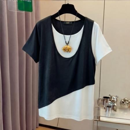 BY19565# 大码假两件撞色短袖T恤女宽松大码女装设计感不规则上衣 服裝批發女裝批發服飾貨源