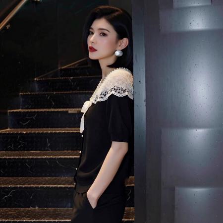 BY19679# 设计感蕾丝拼接V领短袖衬衫女黑色蝴蝶结显瘦百搭上衣夏新款 服裝批發女裝批發服飾貨源