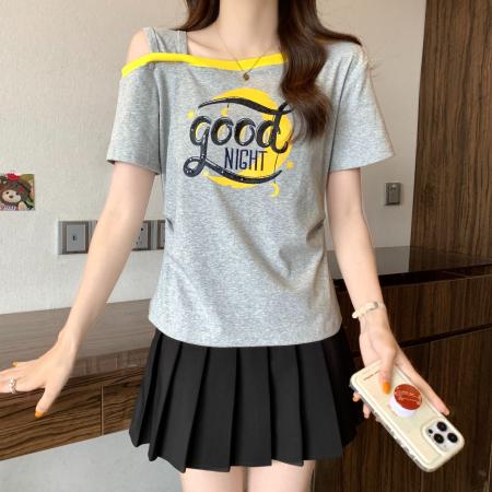 BY19750# 棉夏季收腰遮肚露肩拼色斜领上衣 服裝批發女裝批發服飾貨源