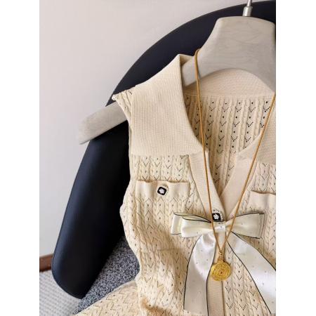 小香风蝴蝶结翻领镂空背心女冰丝针织衫法式小资裙摆上衣chic 服裝批發女裝批發服飾貨源
