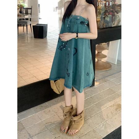 BY19965# 小众连衣裙超好看气质高级感穿搭小个子牛仔吊带裙夏季 服裝批發女裝批發服飾貨源