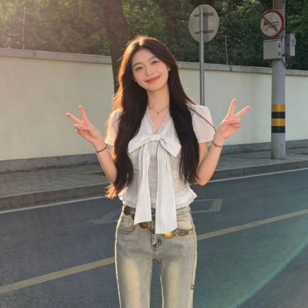 法式蝴蝶结系带蕾丝花边v领短袖条纹衬衫女夏季别致绝美短款上衣 服裝批發女裝批發服飾貨源