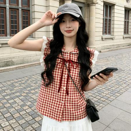 韩系复古红色格子短袖衬衫女夏季新款小个子法式娃娃领漂亮上衣潮 服裝批發女裝批發服飾貨源