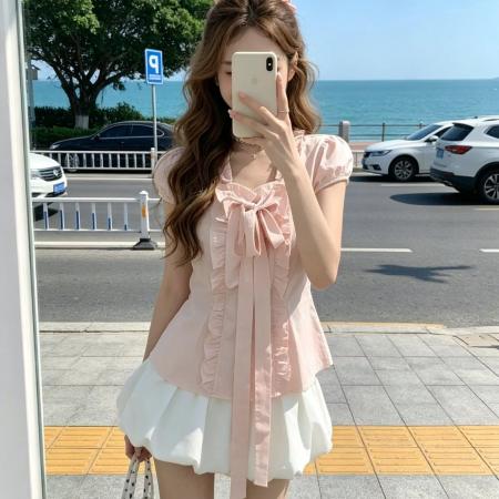 短袖甜美风木耳边蝴蝶结衬衫女收腰显瘦法式温柔风泡泡袖上衣夏季 服裝批發女裝批發服飾貨源