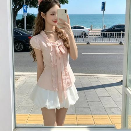 短袖甜美风木耳边蝴蝶结衬衫女收腰显瘦法式温柔风泡泡袖上衣夏季 服裝批發女裝批發服飾貨源
