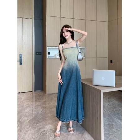度假复古渐变牛仔吊带连衣裙女辣妹收腰显瘦气质A字长裙 服裝批發女裝批發服飾貨源
