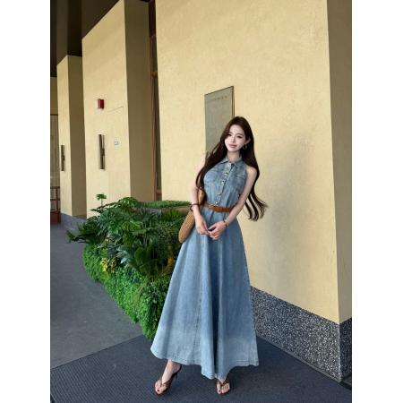 法式复古无袖牛仔连衣裙女韩版气质收腰显瘦露肩A字长裙 服裝批發女裝批發服飾貨源