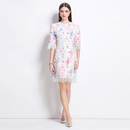 -夏季印花新品重工刺绣拼蕾丝A字连衣裙 服裝批發女裝批發服飾貨源